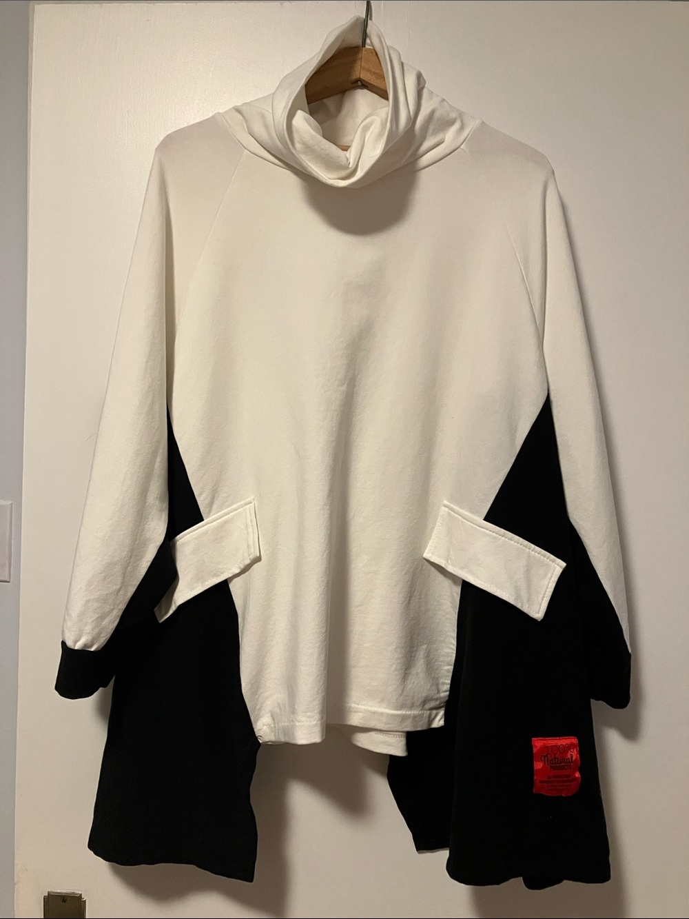 Women’s Two-Tone Cowl Neck Tunic Sweater White & Black Made in Italy 💯 Cotton OS